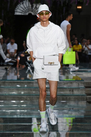 Fotoservizio/SS 2019/MEN/SFILATA/VERSACE/DP2/6