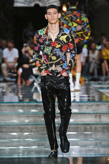 Fotoservizio/SS 2019/MEN/SFILATA/VERSACE/DP2/8