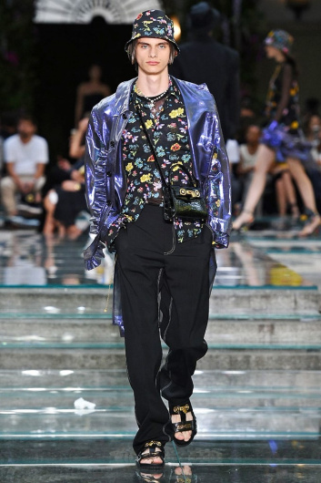 Fotoservizio/SS 2019/MEN/SFILATA/VERSACE/DP2/12