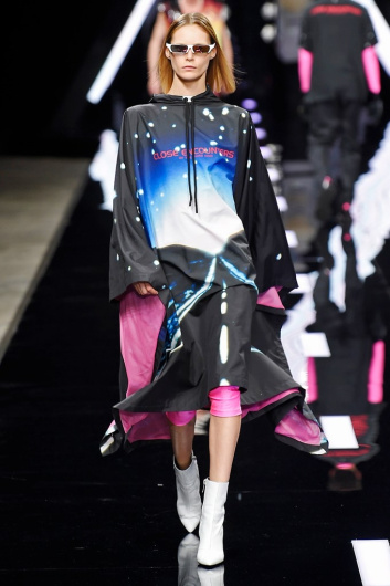 Fotoservizio/SS 2019/MEN/SFILATA/MARCELO BURLON COUNTY OF MILAN/DP2/10