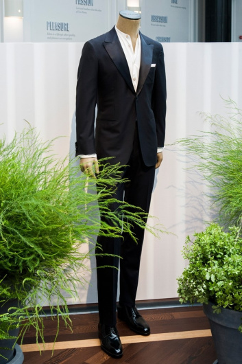 Fotoservizio/SS 2019/MEN/PRESENTAZIONE/KITON/DP2/1