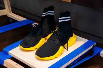 Fotoservizio/SS 2019/MEN/PRESENTAZIONE/KITON/DP2/97