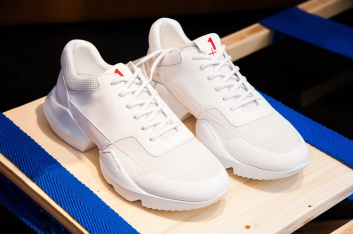 Fotoservizio/SS 2019/MEN/PRESENTAZIONE/KITON/DP2/139
