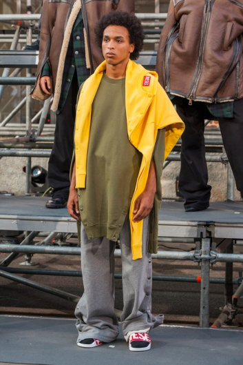Fotoservizio/SS 2019/MEN/PRESENTAZIONE/DIESEL RED TAG/DP2/14