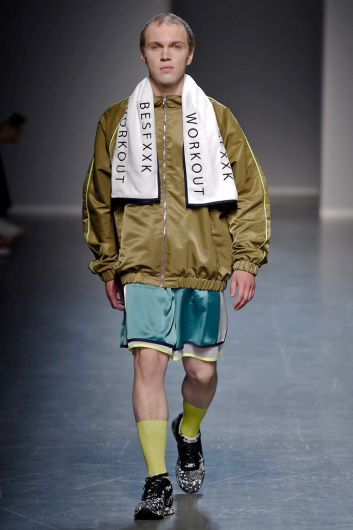 Fotoservizio/SS 2019/MEN/SFILATA/BESFXXK/DP2/3