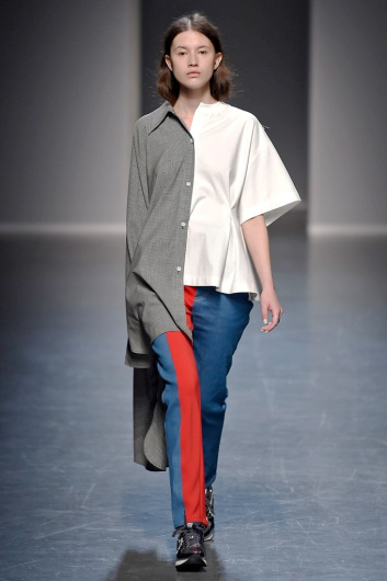 Fotoservizio/SS 2019/MEN/SFILATA/BESFXXK/DP2/1