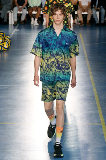 Fotoservizio/SS 2019/MEN/SFILATA/MSGM/DP2/10