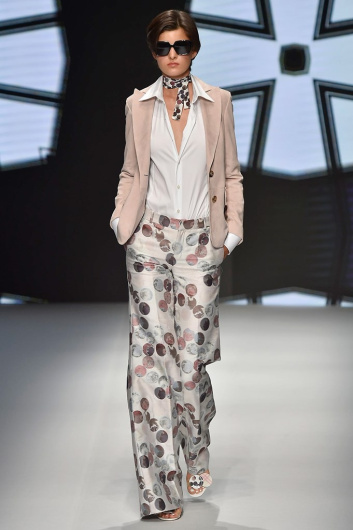 Fotoservizio/SS 2019/MEN/SFILATA/DAKS/DP2/6
