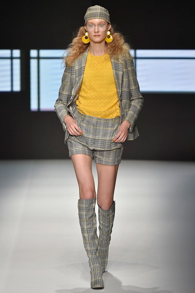 Fotoservizio/SS 2019/MEN/SFILATA/DAKS/DP2/2