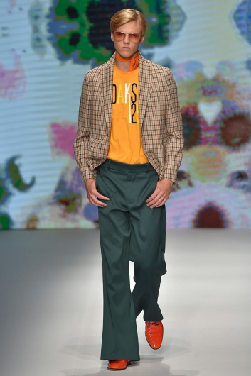 Fotoservizio/SS 2019/MEN/SFILATA/DAKS/DP2/5