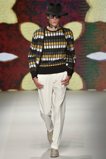 Fotoservizio/SS 2019/MEN/SFILATA/DAKS/DP2/3