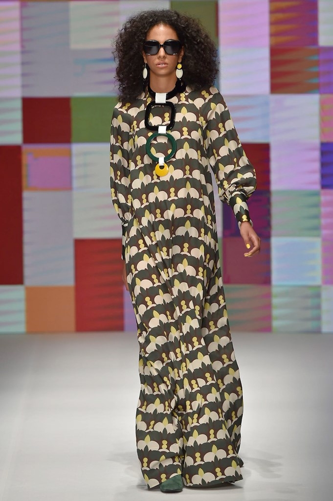 Fotoservizio/SS 2019/MEN/SFILATA/DAKS/DP2/10
