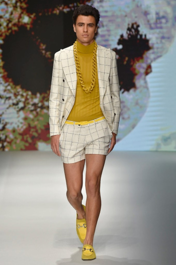Fotoservizio/SS 2019/MEN/SFILATA/DAKS/DP2/11