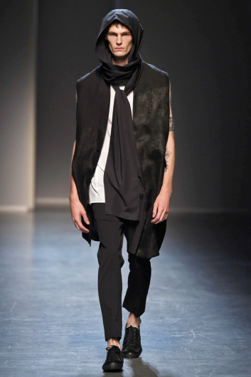 Fotoservizio/SS 2019/MEN/SFILATA/ISABEL BENENATO/DP2/0