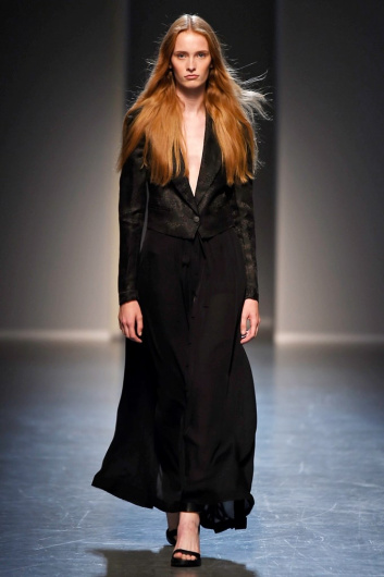 Fotoservizio/SS 2019/MEN/SFILATA/ISABEL BENENATO/DP2/1
