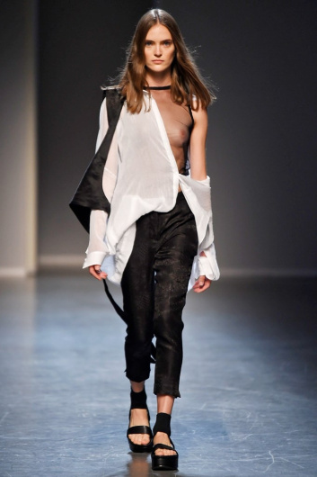 Fotoservizio/SS 2019/MEN/SFILATA/ISABEL BENENATO/DP2/3