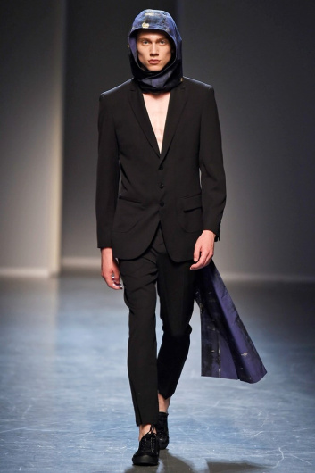 Fotoservizio/SS 2019/MEN/SFILATA/ISABEL BENENATO/DP2/8