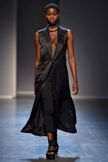 Fotoservizio/SS 2019/MEN/SFILATA/ISABEL BENENATO/DP2/0