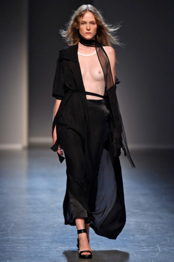 Fotoservizio/SS 2019/MEN/SFILATA/ISABEL BENENATO/DP2/8