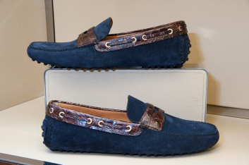 Fotoservizio/SS 2019/MEN/PRESENTAZIONE/CAR SHOE/DP2/13