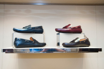 Fotoservizio/SS 2019/MEN/PRESENTAZIONE/CAR SHOE/DP2/7