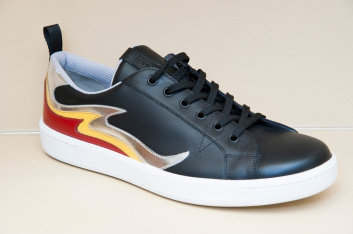 Fotoservizio/SS 2019/MEN/PRESENTAZIONE/CAR SHOE/DP2/34