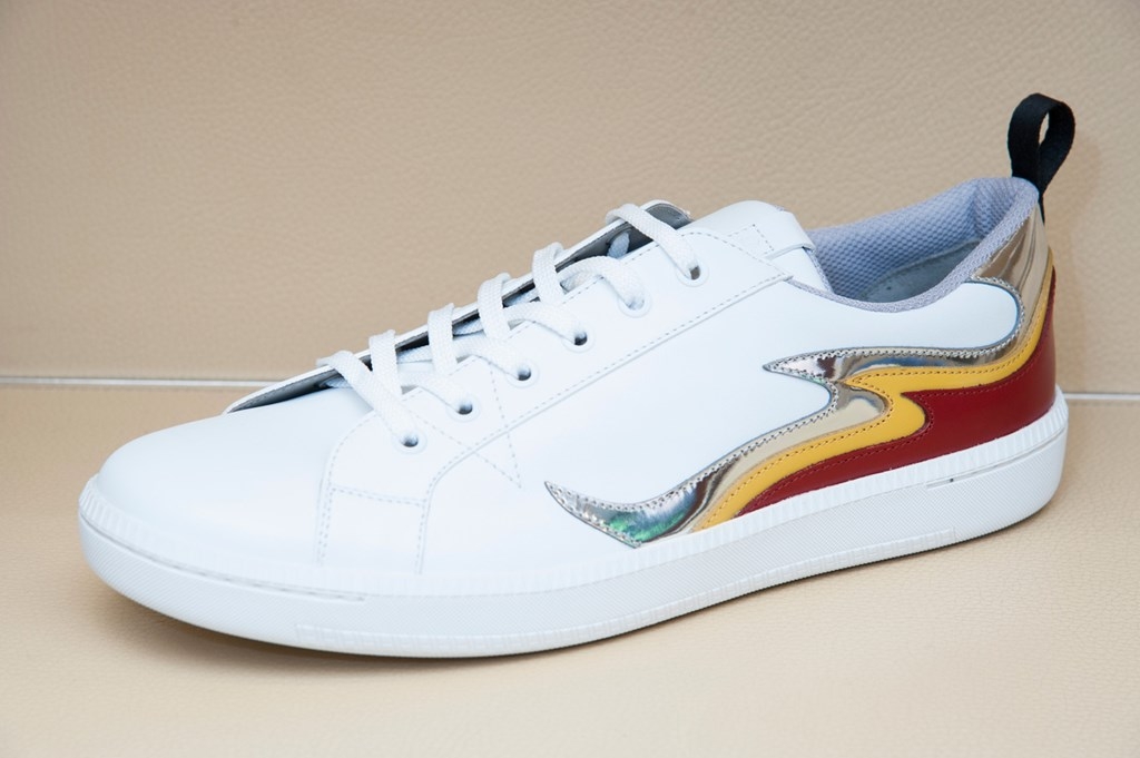 Fotoservizio/SS 2019/MEN/PRESENTAZIONE/CAR SHOE/DP2/35