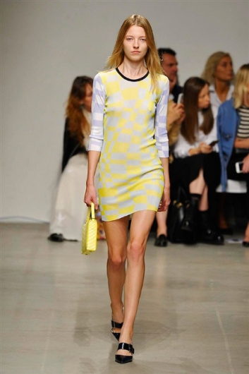 Fotoservizio/SS 2016/WOMEN/ICEBERG/DP1/20