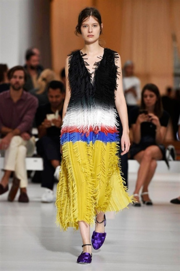 Fotoservizio/SS 2016/WOMEN/MARCO DE VINCENZO/DP1/2