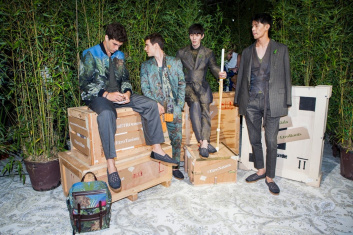 Fotoservizio/SS 2019/MEN/PRESENTAZIONE/ETRO/DP2/4