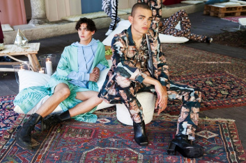 Fotoservizio/SS 2019/MEN/PRESENTAZIONE/TRIPLE RRR/DP2/0