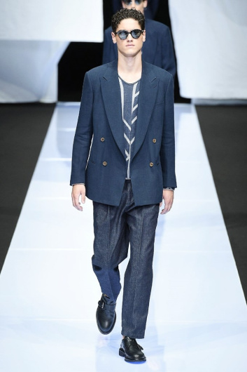 Fotoservizio/SS 2019/MEN/SFILATA/GIORGIO ARMANI/DP2/4