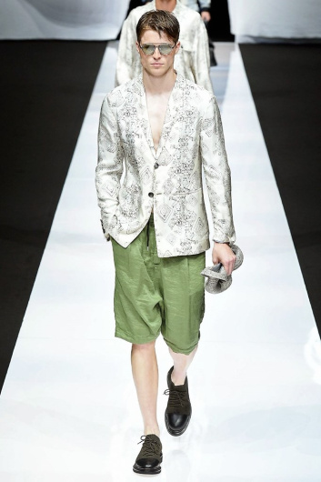 Fotoservizio/SS 2019/MEN/SFILATA/GIORGIO ARMANI/DP2/1