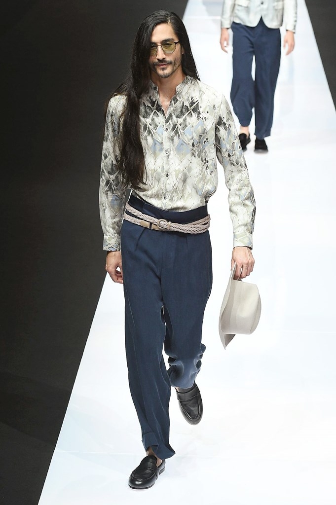 Fotoservizio/SS 2019/MEN/SFILATA/GIORGIO ARMANI/DP2/10
