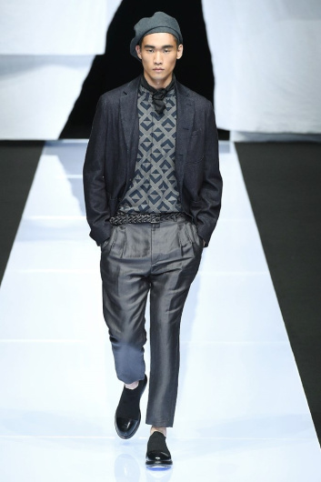 Fotoservizio/SS 2019/MEN/SFILATA/GIORGIO ARMANI/DP2/0