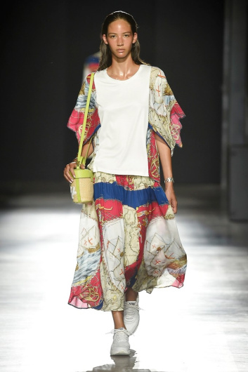 Fotoservizio/SS 2019/MEN/SFILATA/HUNTING WORLD/DP2/0