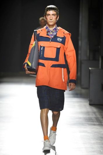 Fotoservizio/SS 2019/MEN/SFILATA/HUNTING WORLD/DP2/0