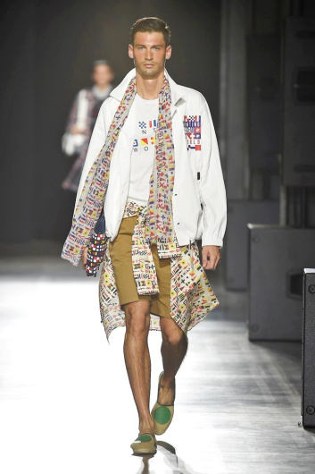 Fotoservizio/SS 2019/MEN/SFILATA/HUNTING WORLD/DP2/0