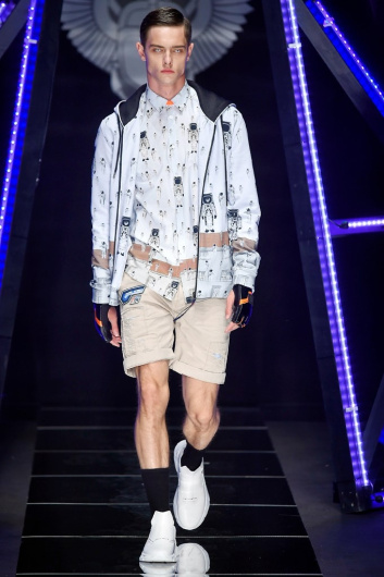 Fotoservizio/SS 2019/MEN/SFILATA/FRANKIE MORELLO/DP2/5