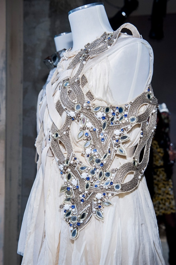 Fotoservizio/SS 2016/WOMEN/DONDUP/DP2/52