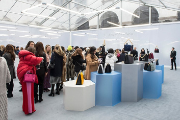 Fotoservizio/FW 18-19/WOMEN/FURLA/DP2/44