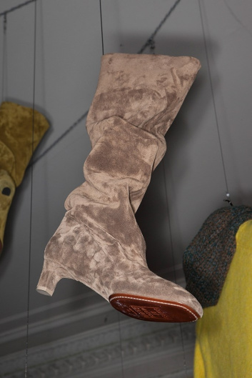 Fotoservizio/FW 18-19/WOMEN/SANTONI EDITED BY MARCO ZANINI/DP2/26