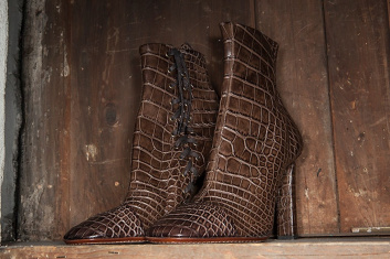 Fotoservizio/FW 18-19/WOMEN/SANTONI EDITED BY MARCO ZANINI/DP2/31
