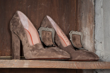 Fotoservizio/FW 18-19/WOMEN/SANTONI EDITED BY MARCO ZANINI/DP2/32