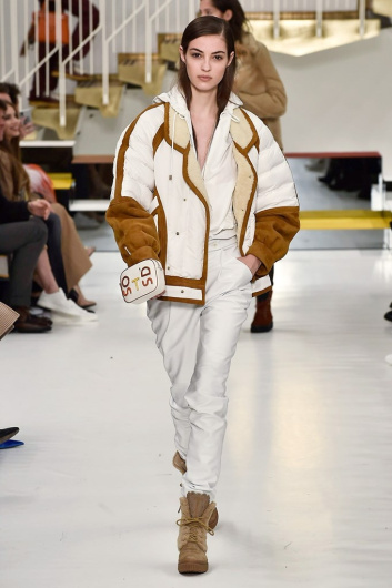 Fotoservizio/FW 18-19/WOMEN/TOD'S/DP2/0