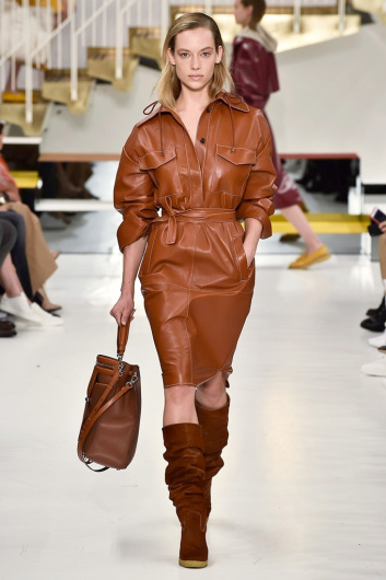 Fotoservizio/FW 18-19/WOMEN/TOD'S/DP2/1