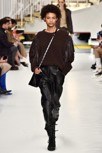 Fotoservizio/FW 18-19/WOMEN/TOD'S/DP2/1