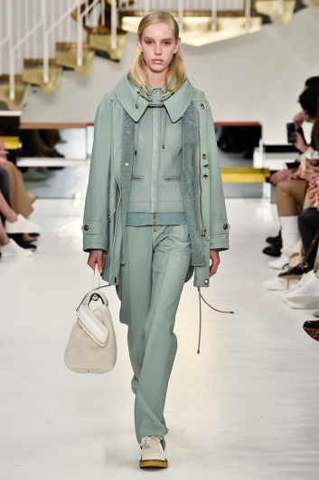 Fotoservizio/FW 18-19/WOMEN/TOD'S/DP2/7