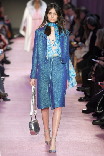 Fotoservizio/FW 18-19/WOMEN/BLUMARINE/DP2/4