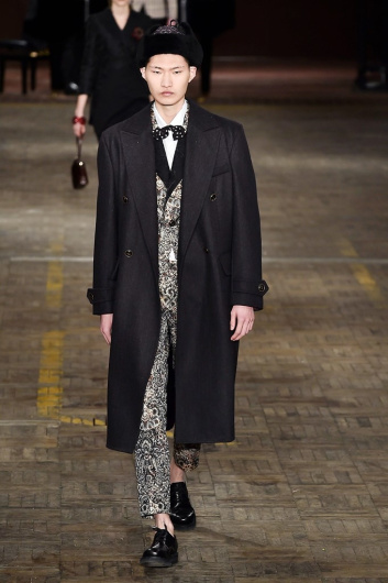 Fotoservizio/FW 18-19/WOMEN/ANTONIO MARRAS/DP2/5